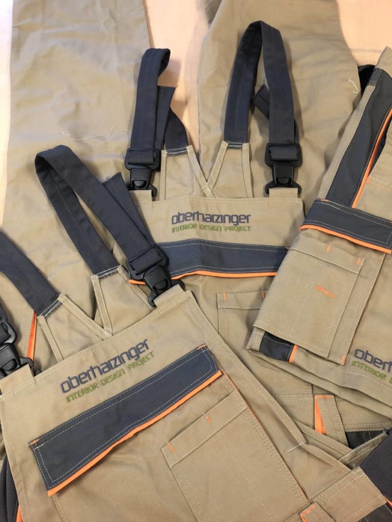 hose firmenbekleidung mit logo
