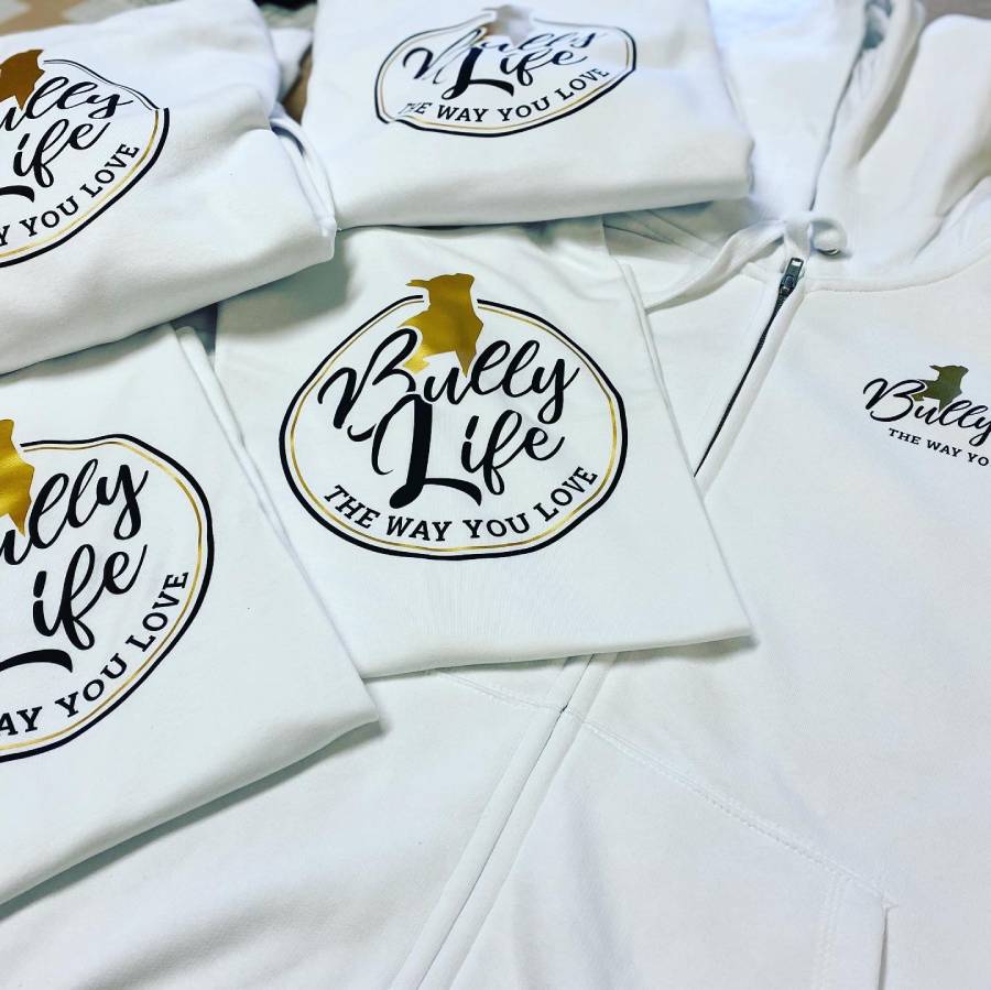 firmenkleidung mit logo druck